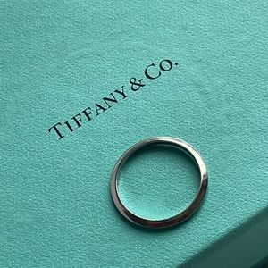 Tiffany & Co. Platinum Knife Edge Ring